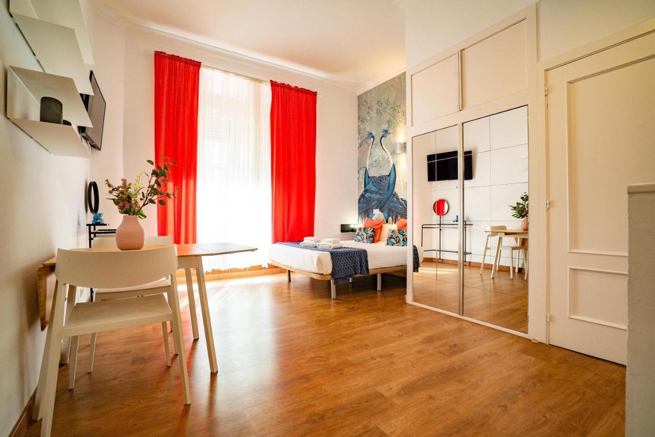Smartr Madrid Gran Via 47 Apart otel Dış mekan fotoğraf