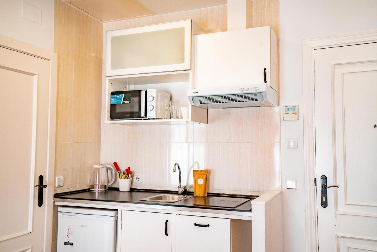 Smartr Madrid Gran Via 47 Apart otel Dış mekan fotoğraf